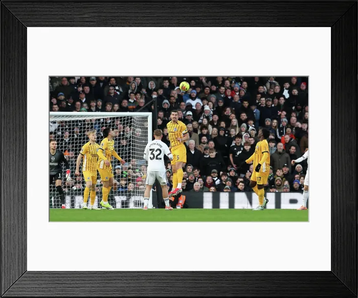 Framed Print : Fulham v Brighton and Hove Albion Premier League 24JAN26 Framed Print : Fulham v Brighton and Hove Albion Premier League 24JAN26