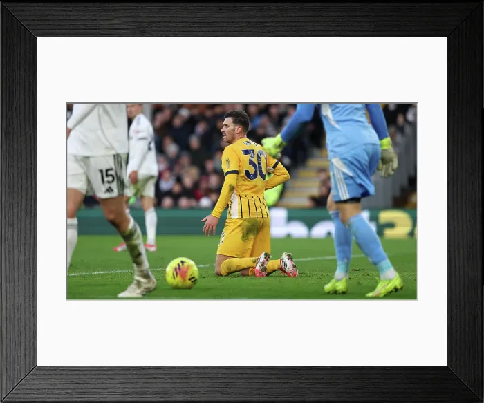 Framed Print : Fulham v Brighton and Hove Albion Premier League 24JAN26 Framed Print : Fulham v Brighton and Hove Albion Premier League 24JAN26