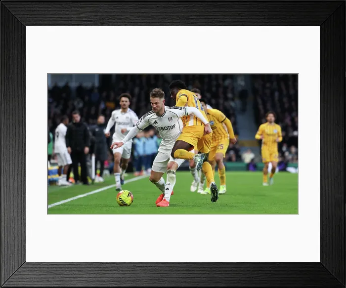 Framed Print : Fulham v Brighton and Hove Albion Premier League 24JAN26 Framed Print : Fulham v Brighton and Hove Albion Premier League 24JAN26