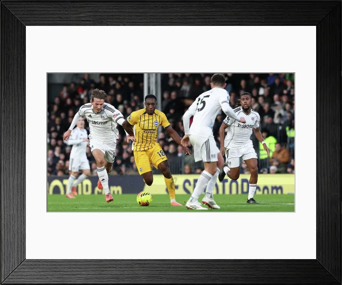 Framed Print : Fulham v Brighton and Hove Albion Premier League 24JAN26 Framed Print : Fulham v Brighton and Hove Albion Premier League 24JAN26