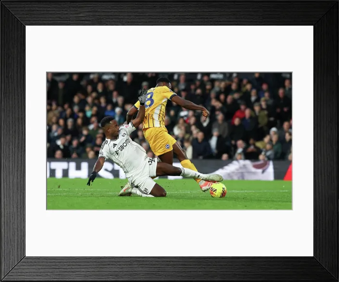 Framed Print : Fulham v Brighton and Hove Albion Premier League 24JAN26 Framed Print : Fulham v Brighton and Hove Albion Premier League 24JAN26