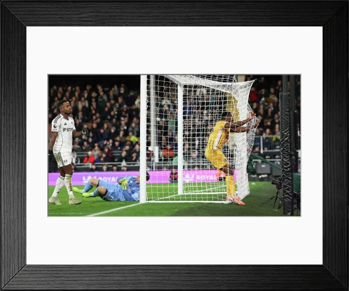 Framed Print : Fulham v Brighton and Hove Albion Premier League 24JAN26 Framed Print : Fulham v Brighton and Hove Albion Premier League 24JAN26