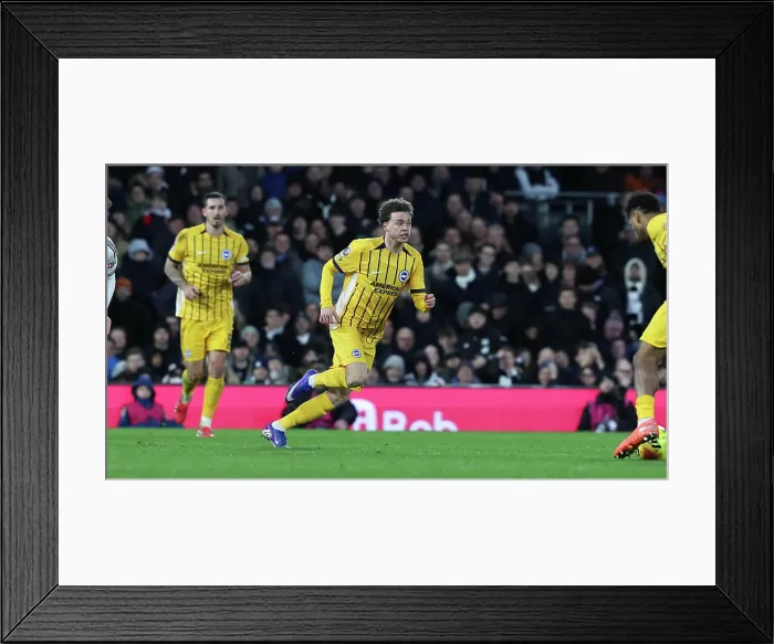 Framed Print : Fulham v Brighton and Hove Albion Premier League 24JAN26 Framed Print : Fulham v Brighton and Hove Albion Premier League 24JAN26