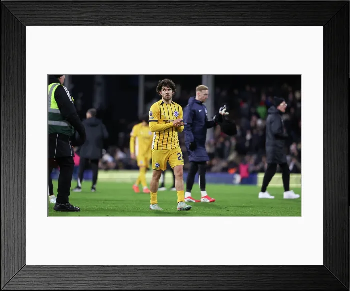 Framed Print : Fulham v Brighton and Hove Albion Premier League 24JAN26 Framed Print : Fulham v Brighton and Hove Albion Premier League 24JAN26