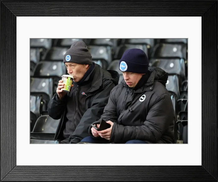 Framed Print : Fulham v Brighton and Hove Albion Premier League 24JAN26 Framed Print : Fulham v Brighton and Hove Albion Premier League 24JAN26