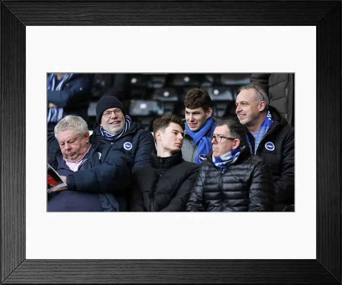 Framed Print : Fulham v Brighton and Hove Albion Premier League 24JAN26 Framed Print : Fulham v Brighton and Hove Albion Premier League 24JAN26