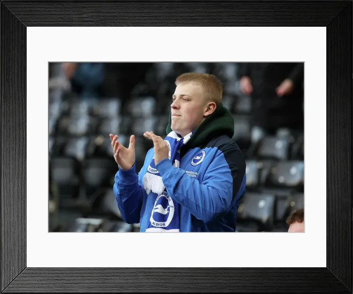 Framed Print : Fulham v Brighton and Hove Albion Premier League 24JAN26 Framed Print : Fulham v Brighton and Hove Albion Premier League 24JAN26