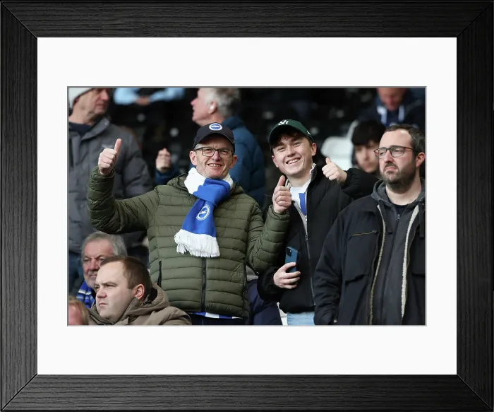 Framed Print : Fulham v Brighton and Hove Albion Premier League 24JAN26 Framed Print : Fulham v Brighton and Hove Albion Premier League 24JAN26