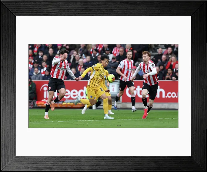 Framed Print : Brentford v Brighton and Hove Albion Premier League 21FEB26 Framed Print : Brentford v Brighton and Hove Albion Premier League 21FEB26
