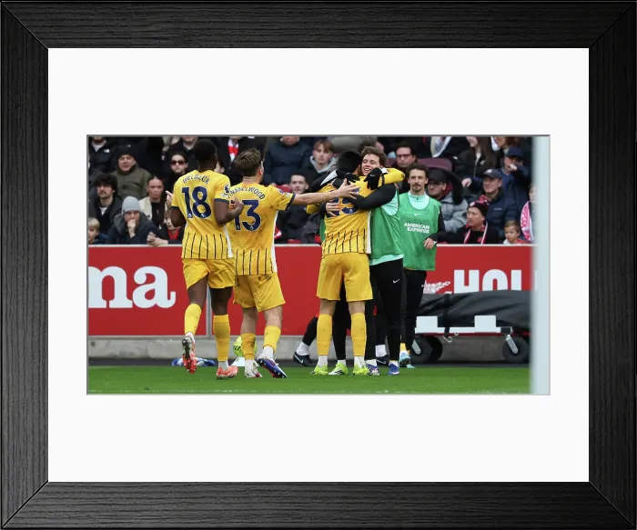Framed Print : Brentford v Brighton and Hove Albion Premier League 21FEB26 Framed Print : Brentford v Brighton and Hove Albion Premier League 21FEB26