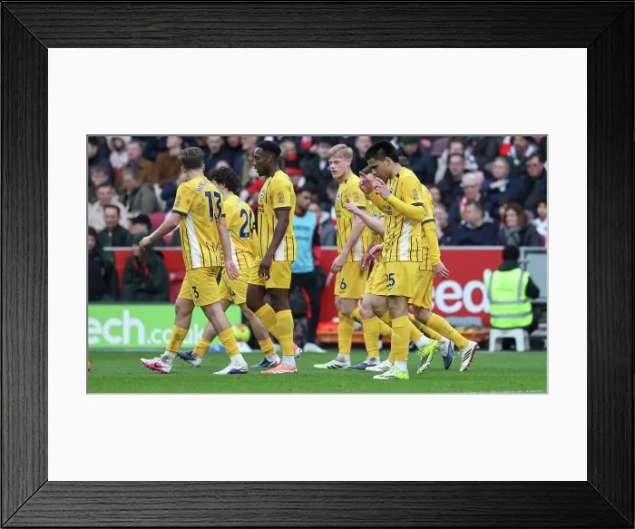 Framed Print : Brentford v Brighton and Hove Albion Premier League 21FEB26 Framed Print : Brentford v Brighton and Hove Albion Premier League 21FEB26