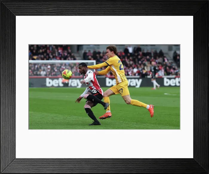 Framed Print : Brentford v Brighton and Hove Albion Premier League 21FEB26 Framed Print : Brentford v Brighton and Hove Albion Premier League 21FEB26
