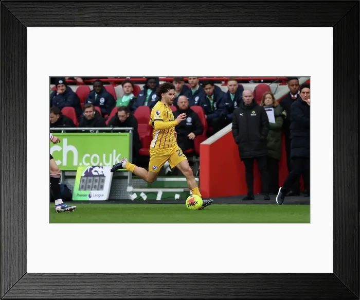 Framed Print : Brentford v Brighton and Hove Albion Premier League 21FEB26 Framed Print : Brentford v Brighton and Hove Albion Premier League 21FEB26