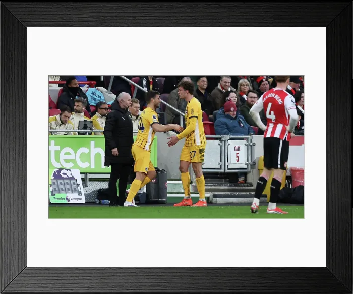 Framed Print : Brentford v Brighton and Hove Albion Premier League 21FEB26 Framed Print : Brentford v Brighton and Hove Albion Premier League 21FEB26