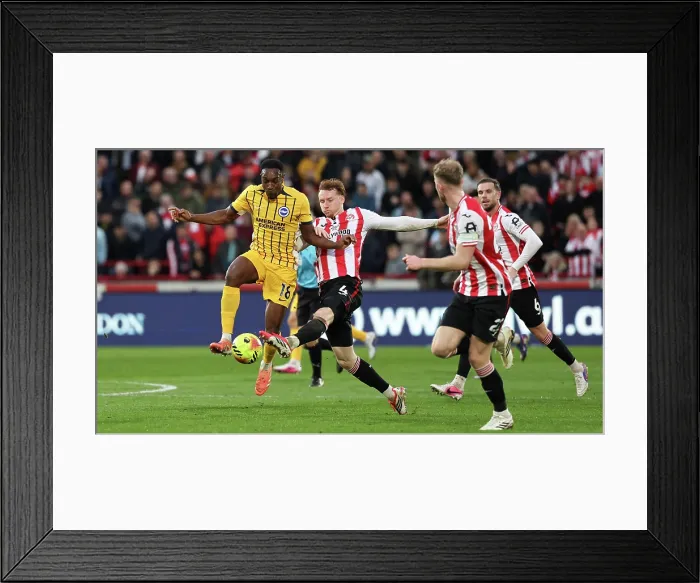 Framed Print : Brentford v Brighton and Hove Albion Premier League 21FEB26 Framed Print : Brentford v Brighton and Hove Albion Premier League 21FEB26