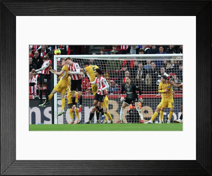 Framed Print : Brentford v Brighton and Hove Albion Premier League 21FEB26 Framed Print : Brentford v Brighton and Hove Albion Premier League 21FEB26