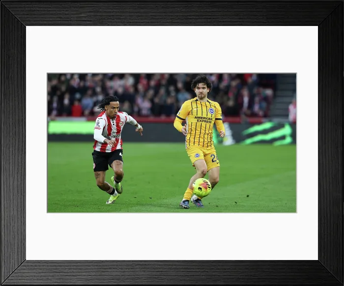 Framed Print : Brentford v Brighton and Hove Albion Premier League 21FEB26 Framed Print : Brentford v Brighton and Hove Albion Premier League 21FEB26