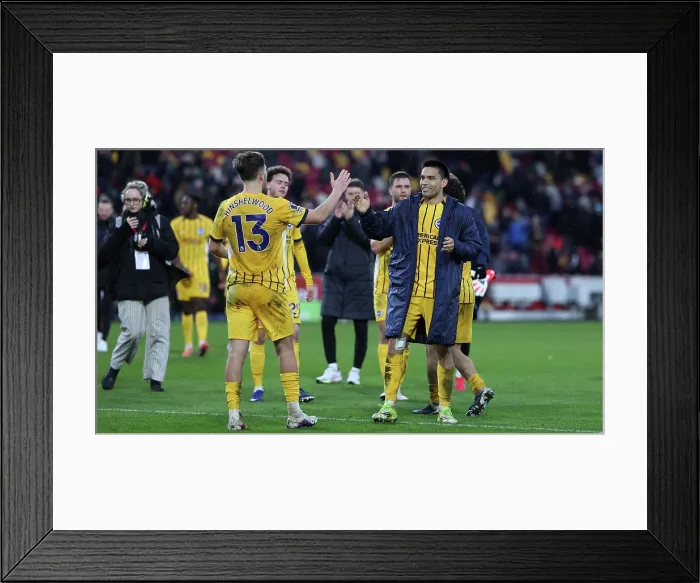 Framed Print : Brentford v Brighton and Hove Albion Premier League 21FEB26 Framed Print : Brentford v Brighton and Hove Albion Premier League 21FEB26