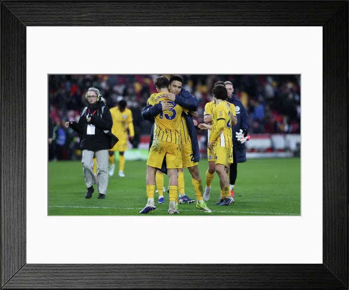 Framed Print : Brentford v Brighton and Hove Albion Premier League 21FEB26 Framed Print : Brentford v Brighton and Hove Albion Premier League 21FEB26