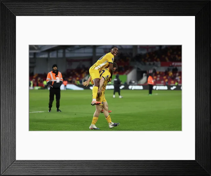 Framed Print : Brentford v Brighton and Hove Albion Premier League 21FEB26 Framed Print : Brentford v Brighton and Hove Albion Premier League 21FEB26