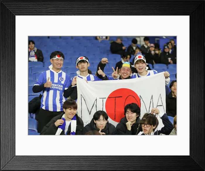 Framed Print : Brighton and Hove Albion v Arsenal Premier League 04MAR26