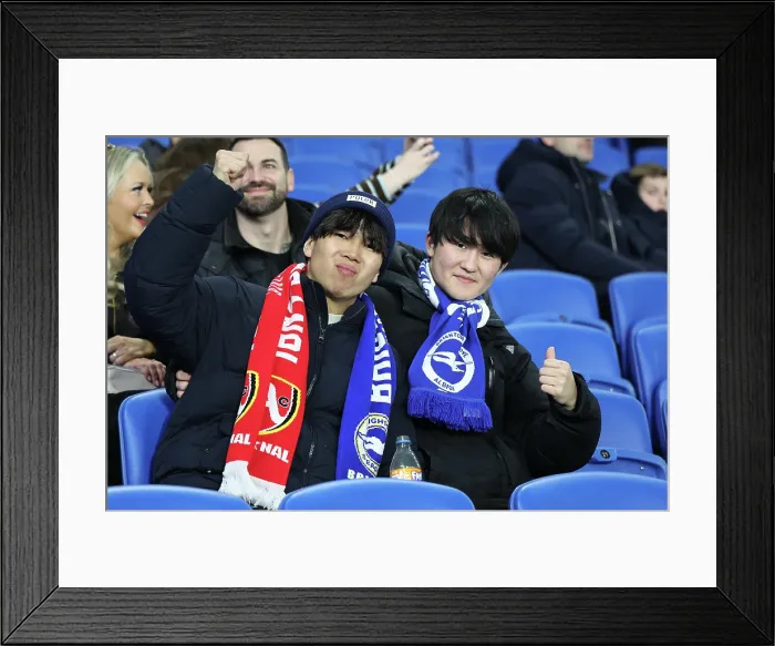 Framed Print : Brighton and Hove Albion v Arsenal Premier League 04MAR26