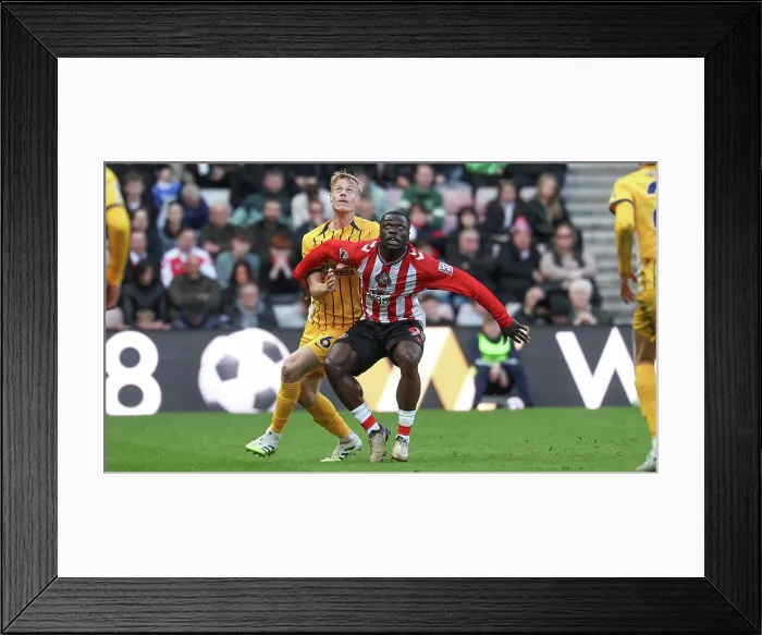 Framed Print : Sunderland v Brighton and Hove Albion Premier League 14MAR26 Framed Print : Sunderland v Brighton and Hove Albion Premier League 14MAR26
