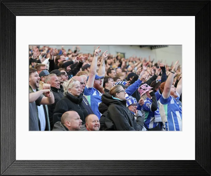 Framed Print : Brighton and Hove Albion v Liverpool Premier League 16MAR26 Framed Print : Brighton and Hove Albion v Liverpool Premier League 16MAR26