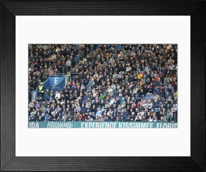 Framed Print : Brighton and Hove Albion v Liverpool Premier League 16MAR26