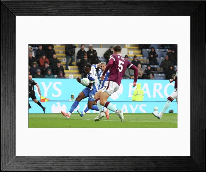 Framed Print : Burnley v Brighton and Hove Albion Premier League 11APR26 Framed Print : Burnley v Brighton and Hove Albion Premier League 11APR26