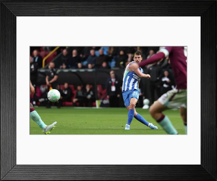 Framed Print : Burnley v Brighton and Hove Albion Premier League 11APR26 Framed Print : Burnley v Brighton and Hove Albion Premier League 11APR26
