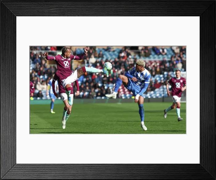 Framed Print : Burnley v Brighton and Hove Albion Premier League 11APR26 Framed Print : Burnley v Brighton and Hove Albion Premier League 11APR26