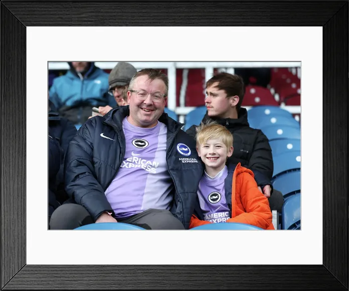 Framed Print : Burnley v Brighton and Hove Albion Premier League 11APR26 Framed Print : Burnley v Brighton and Hove Albion Premier League 11APR26