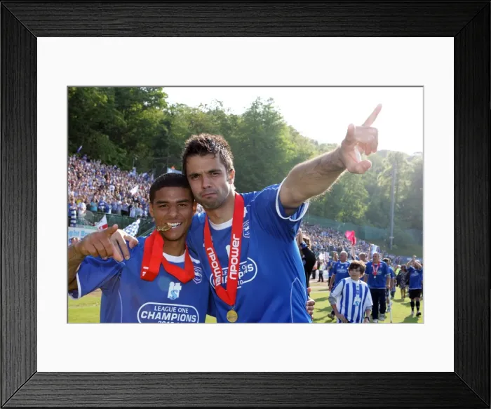 Framed Print : Brighton & Hove Albion: 2011 League 1 Champions - A Glorious Past (2011 League 1 Winners Title) Framed Print : Brighton & Hove Albion: 2011 League 1 Champions - A Glorious Past (2011 League 1 Winners Title)
