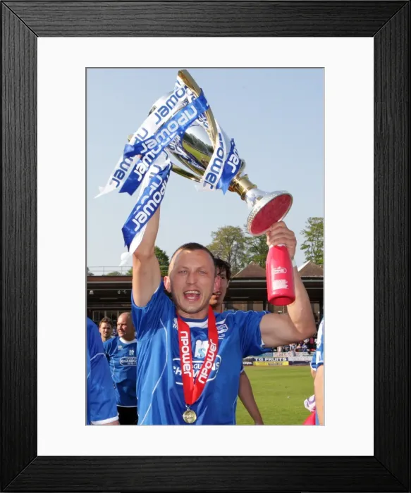Framed Print : Gary Hart: Unyielding Resilience in Brighton and Hove Albion FC Colors Framed Print : Gary Hart: Unyielding Resilience in Brighton and Hove Albion FC Colors
