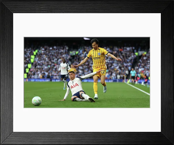 Framed Print : Tottenham Hotspur v Brighton and Hove Albion Premier League 18APR26 Framed Print : Tottenham Hotspur v Brighton and Hove Albion Premier League 18APR26