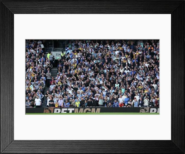 Framed Print : Tottenham Hotspur v Brighton and Hove Albion Premier League 18APR26 Framed Print : Tottenham Hotspur v Brighton and Hove Albion Premier League 18APR26