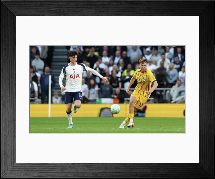 Framed Print : Tottenham Hotspur v Brighton and Hove Albion Premier League 18APR26 Framed Print : Tottenham Hotspur v Brighton and Hove Albion Premier League 18APR26