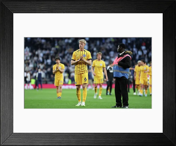 Framed Print : Tottenham Hotspur v Brighton and Hove Albion Premier League 18APR26 Framed Print : Tottenham Hotspur v Brighton and Hove Albion Premier League 18APR26