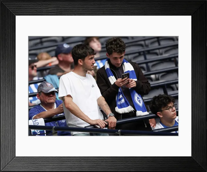 Framed Print : Tottenham Hotspur v Brighton and Hove Albion Premier League 18APR26 Framed Print : Tottenham Hotspur v Brighton and Hove Albion Premier League 18APR26
