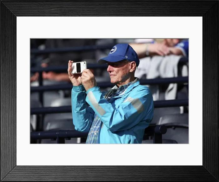 Framed Print : Tottenham Hotspur v Brighton and Hove Albion Premier League 18APR26