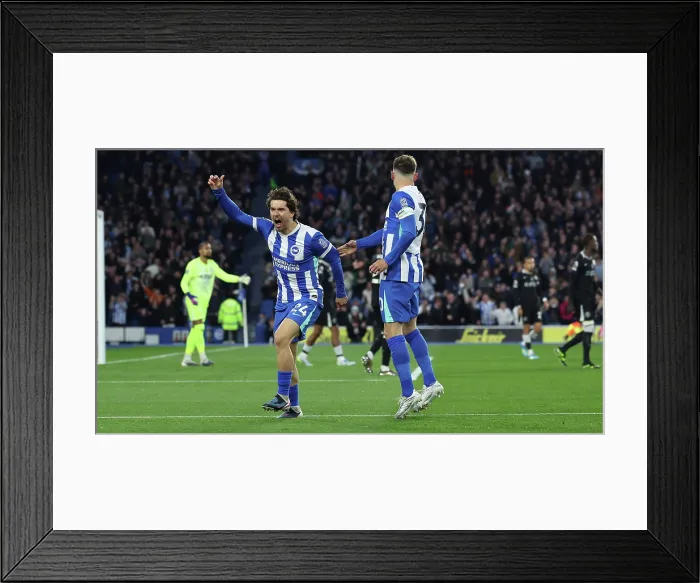 Framed Print : Brighton and Hove Albion v Chelsea Premier League 21APR26 Framed Print : Brighton and Hove Albion v Chelsea Premier League 21APR26
