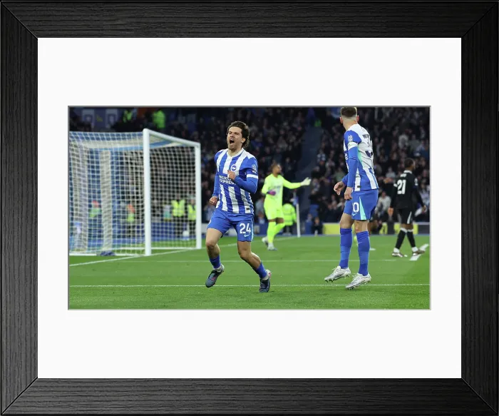 Framed Print : Brighton and Hove Albion v Chelsea Premier League 21APR26 Framed Print : Brighton and Hove Albion v Chelsea Premier League 21APR26