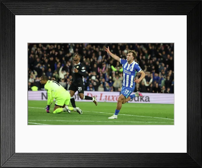 Framed Print : Brighton and Hove Albion v Chelsea Premier League 21APR26 Framed Print : Brighton and Hove Albion v Chelsea Premier League 21APR26