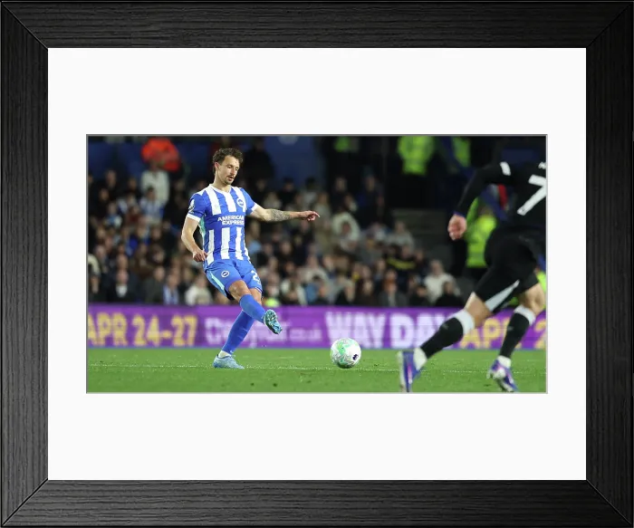 Framed Print : Brighton and Hove Albion v Chelsea Premier League 21APR26 Framed Print : Brighton and Hove Albion v Chelsea Premier League 21APR26
