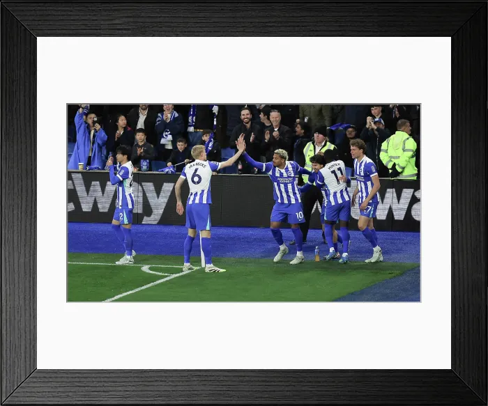 Framed Print : Brighton and Hove Albion v Chelsea Premier League 21APR26 Framed Print : Brighton and Hove Albion v Chelsea Premier League 21APR26