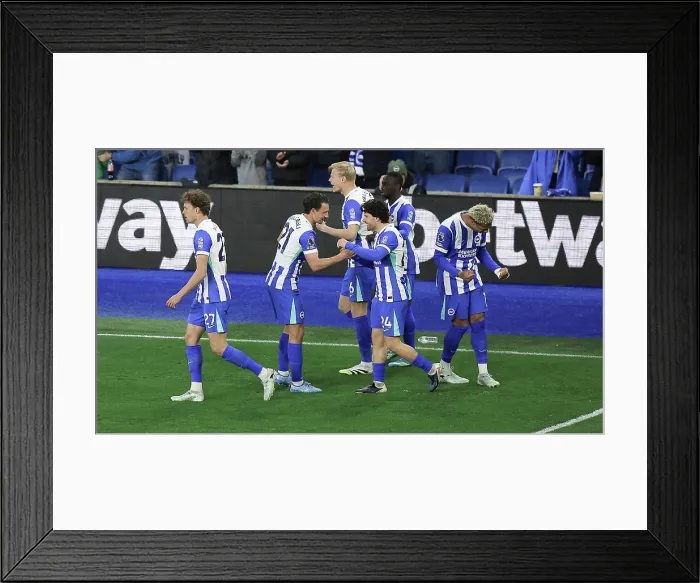 Framed Print : Brighton and Hove Albion v Chelsea Premier League 21APR26 Framed Print : Brighton and Hove Albion v Chelsea Premier League 21APR26