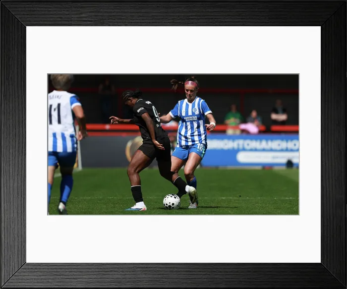 Framed Print : Brighton and Hove Albion Women v Manchester City Women Premier League 25APR26