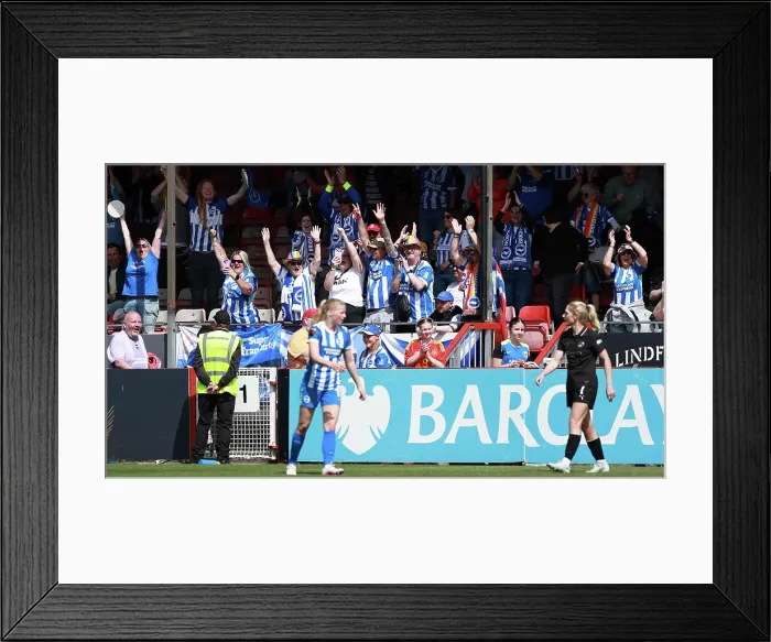 Framed Print : Brighton and Hove Albion Women v Manchester City Women Premier League 25APR26 Framed Print : Brighton and Hove Albion Women v Manchester City Women Premier League 25APR26
