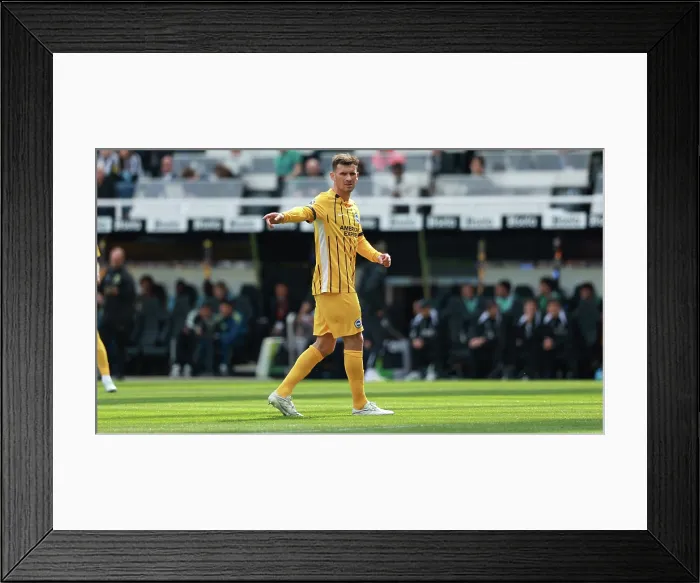 Framed Print : Newcastle United v Brighton and Hove Albion Premier League 02MAY26 Framed Print : Newcastle United v Brighton and Hove Albion Premier League 02MAY26